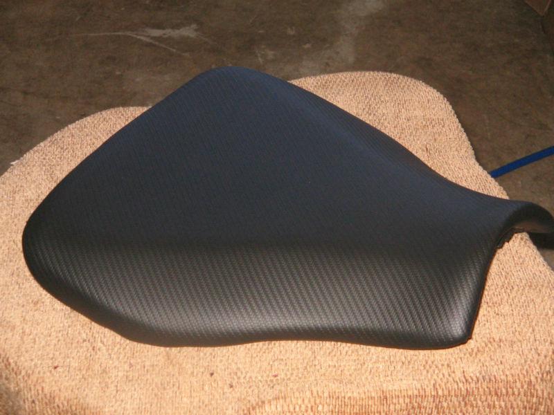 2006 honda cbr 600 rr seat with carbon fiber cover new