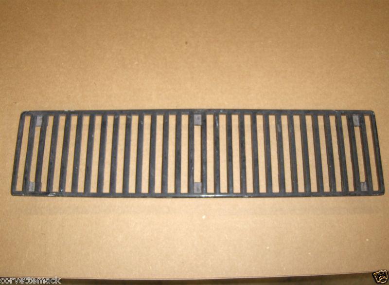 Corvette hood grill insert 73,74,75,76