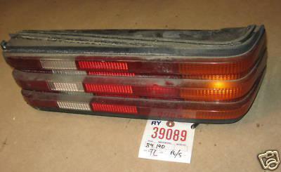 Mercedes 84-93 190 190e taillight tail light/lamp right 1987 1988 1989 1990 1991