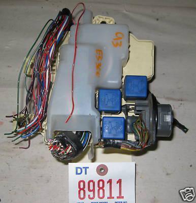 Lexus 93 es300 fuse/relay box/block 1993