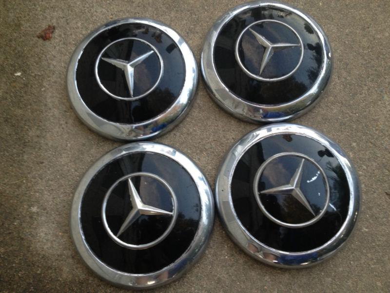 1966 mercedes benz  250 250s 250se 280s 280se w108 1967 1968 1969 hub caps oem