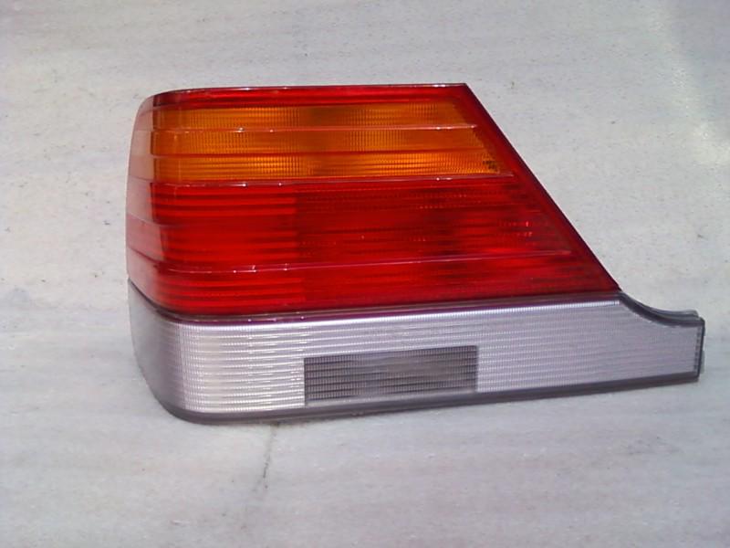 Mercedes w140 s320,420,500 1995 sedans driver us left taillight  1 lens,199 271l