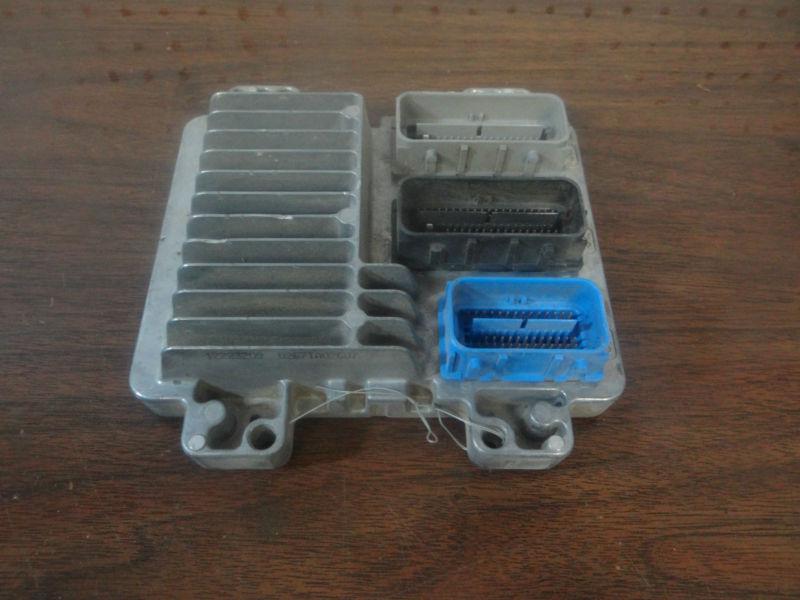 (bb2077)  06 07 saturn ion  engine   control   module  12616234