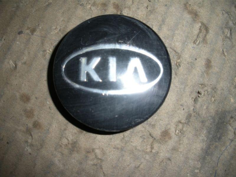 98 99 00 01 kia sephia wheel hub center cap cover