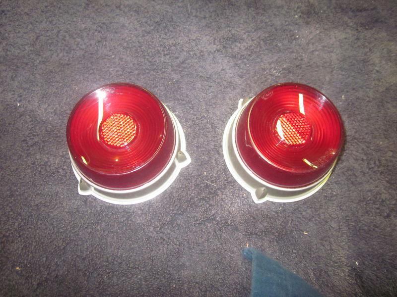 1952 ford tail light lens new