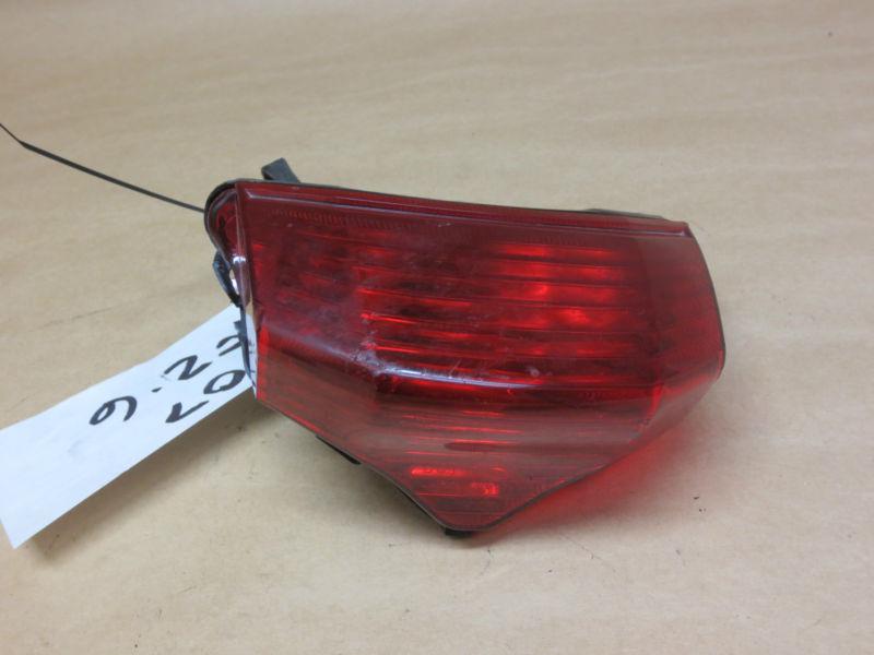 04 2005 2006 2007 yamaha fz6 fz600 rear brake tail light lamp oem 