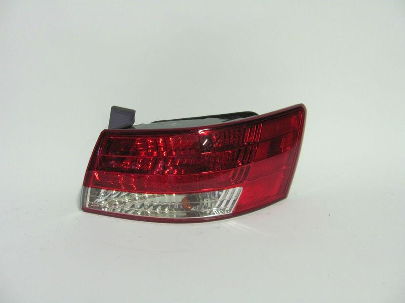 06 07 08 hyundai sonata oem right tail light nice!