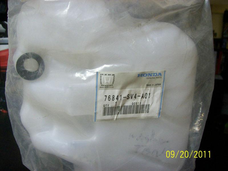 94-97 honda accord washer tank 