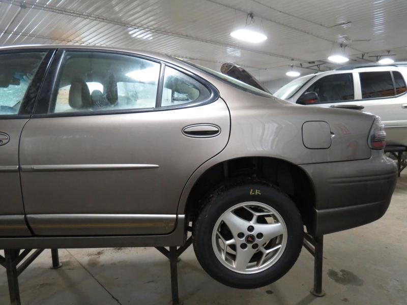 2001 pontiac grand prix rear or back door left 2524692