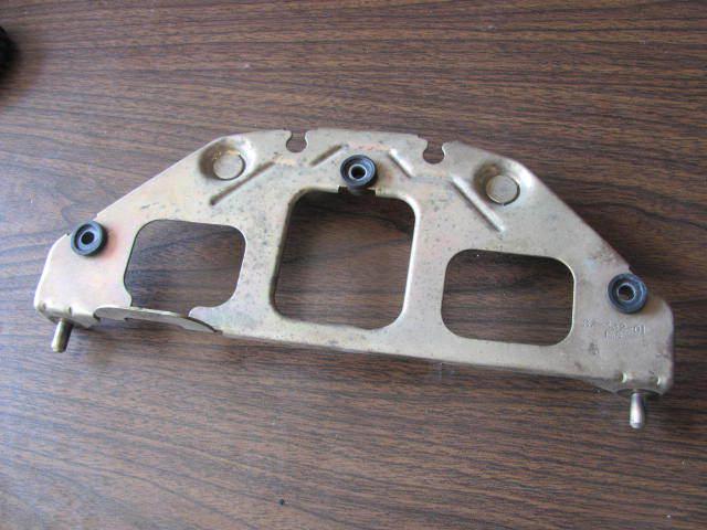 Suzuki cavalcade (gv1400) meter bracket