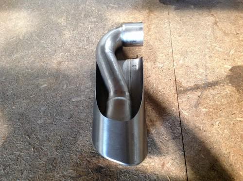 2004 porsche cayenne s turbo drivers side (left) exhaust tip 7l5253681c