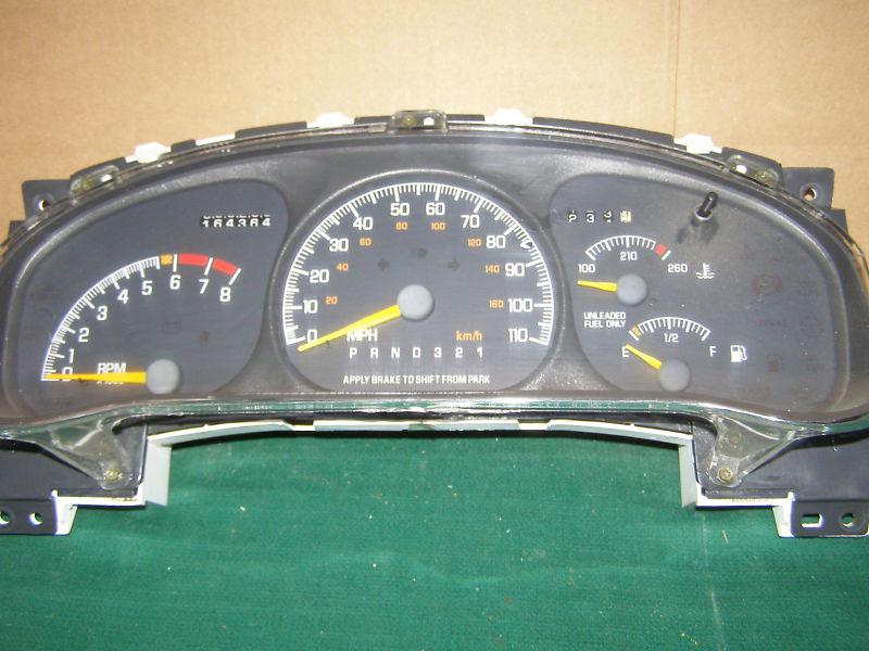 1999 pontiac montana speedometer cluster  165k