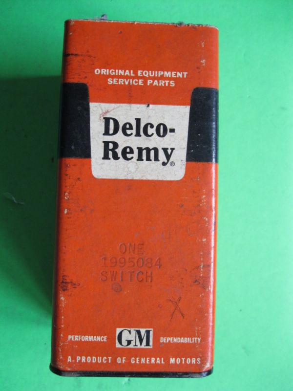 1958 oldsmobile  headlight switch  delco remy 1995084   nos