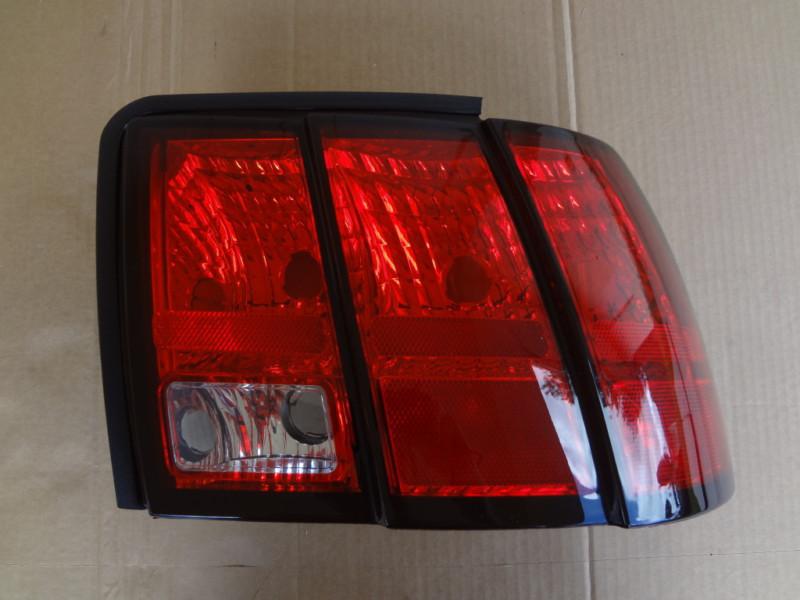 2003 - 2004 mustang cobra passenger tail light sku# j6