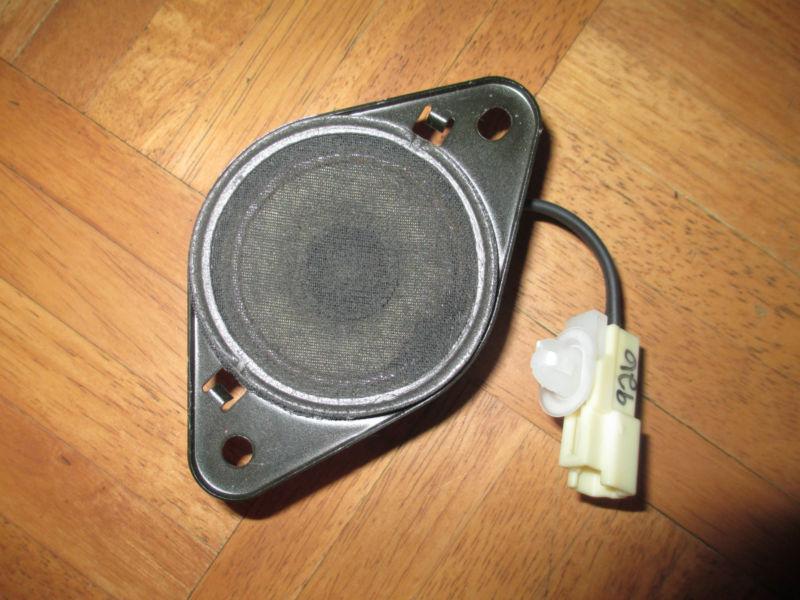 2004 2005 toyota prius jbl front speaker 86160-0w890 oem