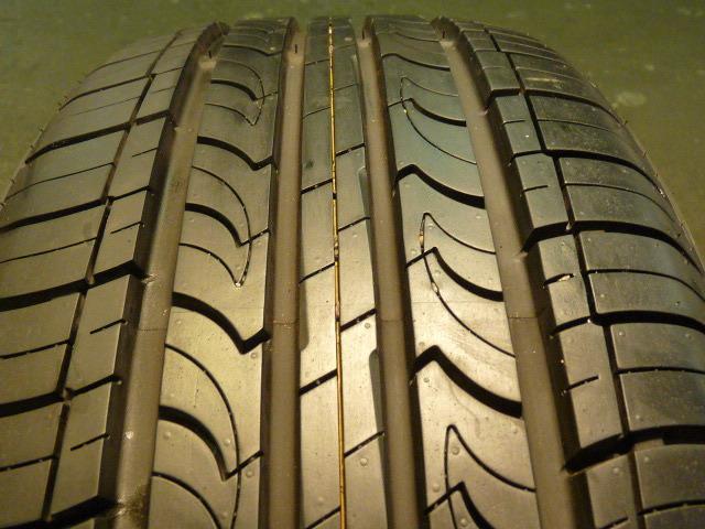 One nexen classe premiere cp-672 225/55/18 p225/55r18 225 55 18 tire # 43352 qa