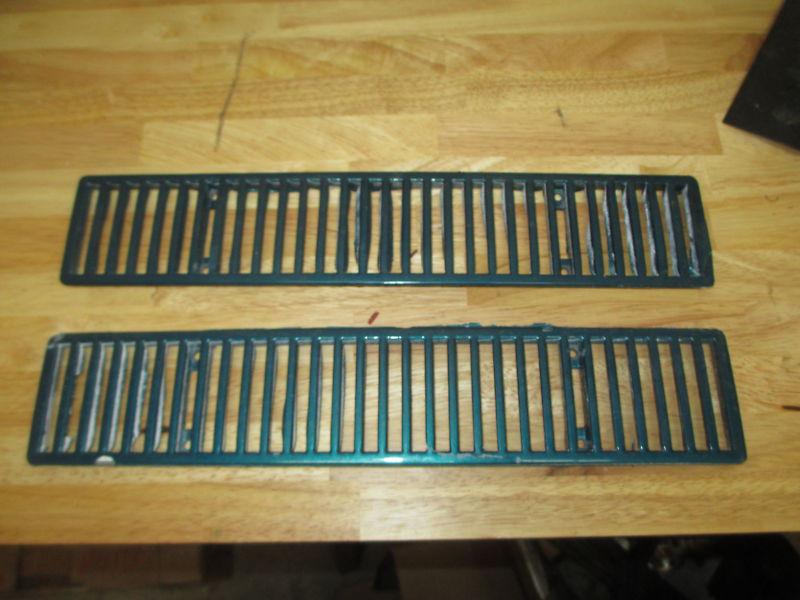 Corvette rear deck grills 68 69 70 71 72 73 74 75