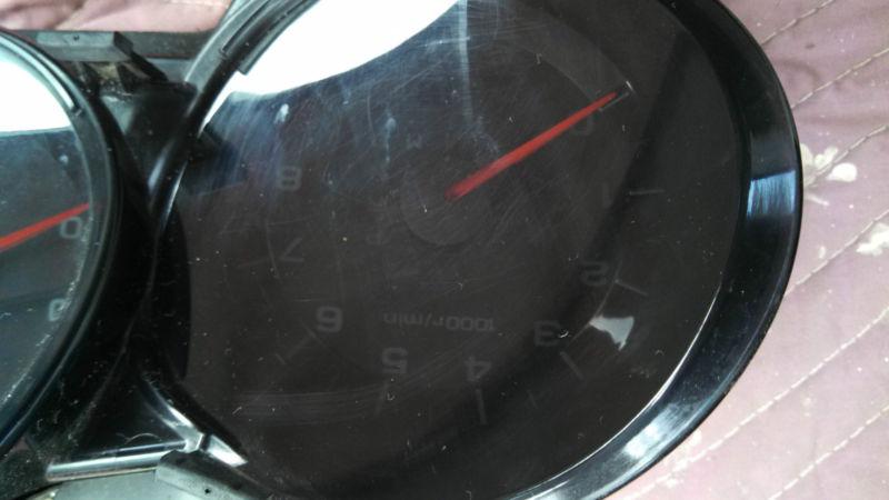 Gauge cluster for an acura tl 2004