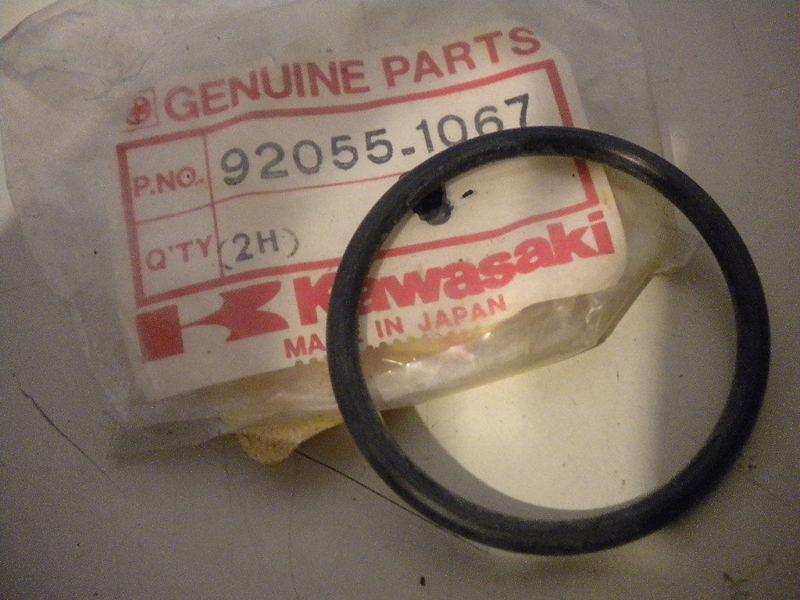 Nos kawasaki oem fuel tank o ring 1981 kz1000 kz1100 1979-1982 kz1300 92055-1067