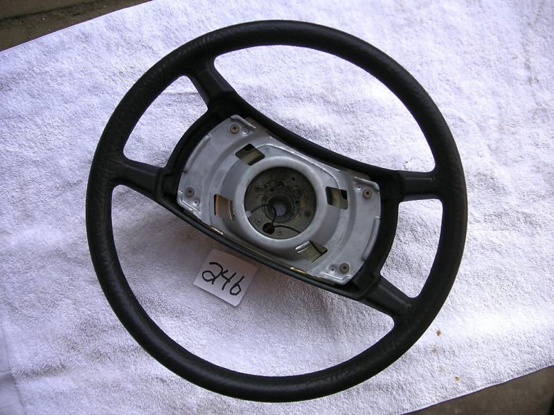 Mercedes benz steering wheel 126 464 00 17 very good