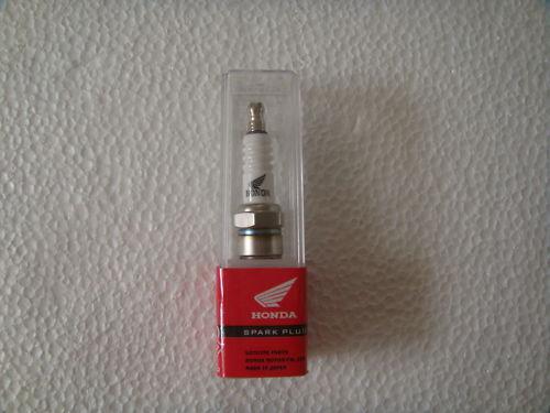 Honda c50 ct70,cl70,s90,z50,c70,c100 spark plugs nos