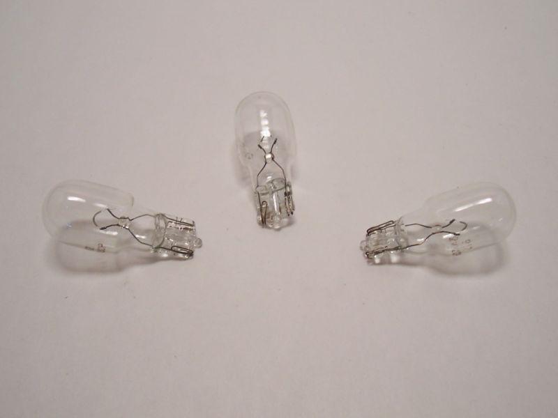 #912 miniature bulbs - 3rd brake lamp - box of 10 bulbs