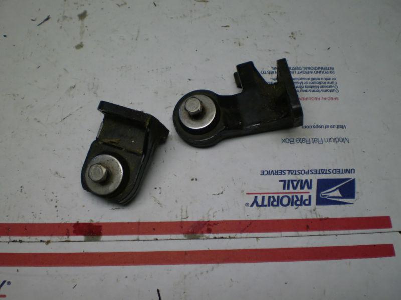 Johnson evinrude motor mounts 327196 316002  1980-2005 35-60  hp