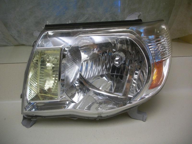 Toyota tacoma 05 06 07 08 09 10 11 headlight oem lh with free shipping