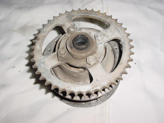 1974 kawasaki g5 rear wheel huib 41034-1039 42033-014