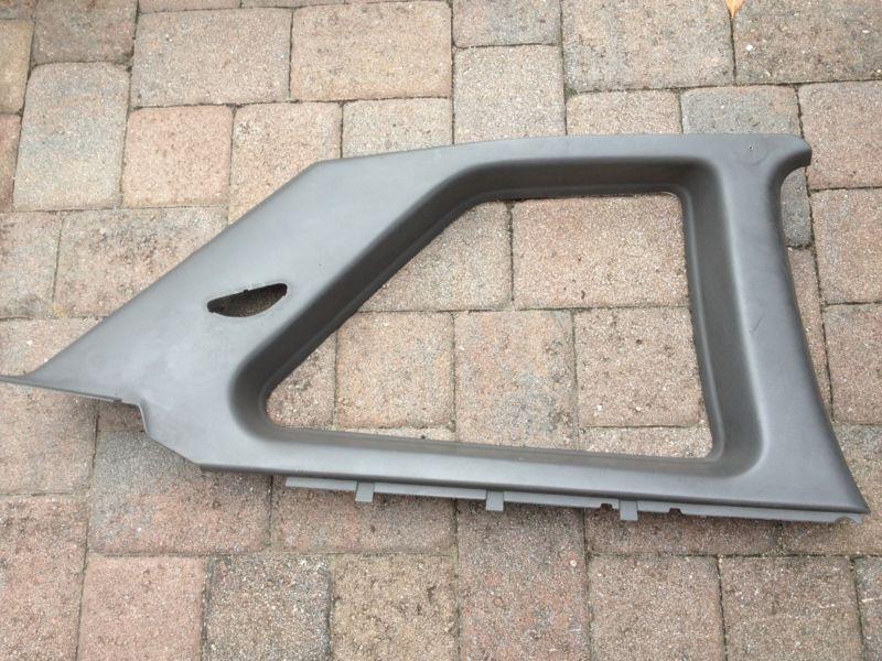 91-94 nissan sentra se-r finisher-rear trim panel left side oem