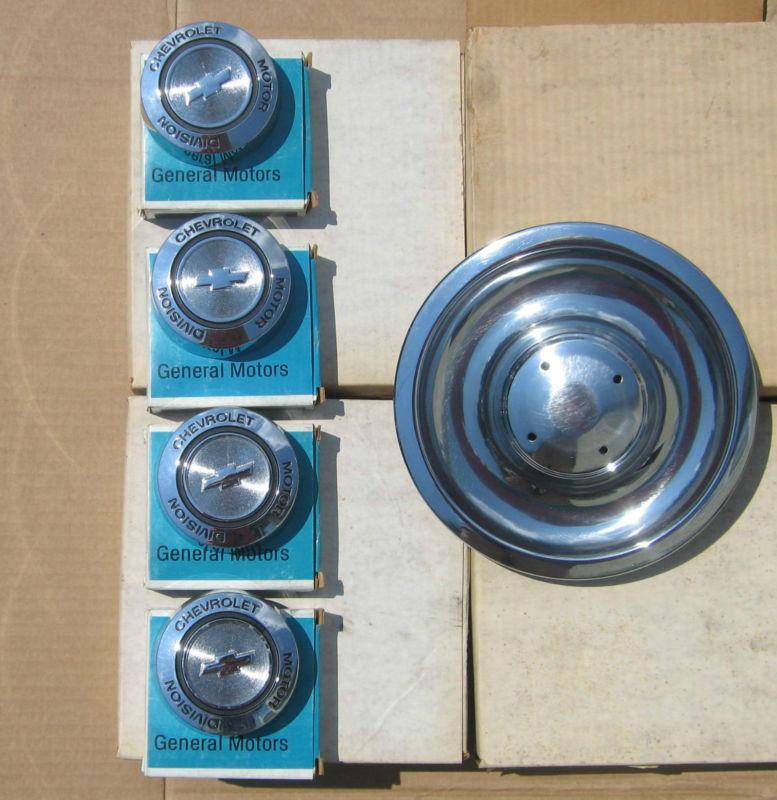 Nos 1967 chevy camaro chevelle corvette impala nova rally wheel center caps