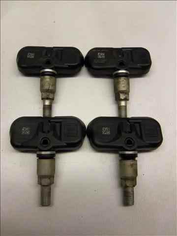 08-10 pontiac vibe set of tire pressure sensors oem lkq