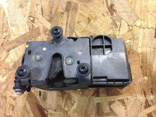 2002 saturn vue door actuator latch ( driver rear )