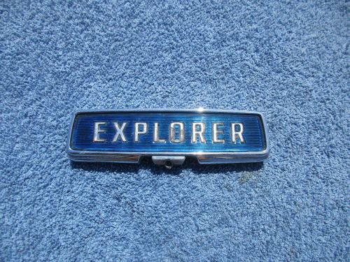 1976 1977 1978 1979 ford f-150 f250 explorer hood ornament emblem