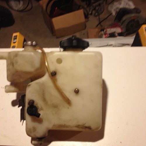 Ski-doo oil/coolant tank