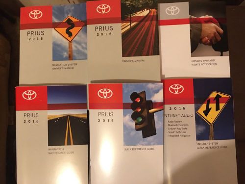 2016 toyota prius   owners manual