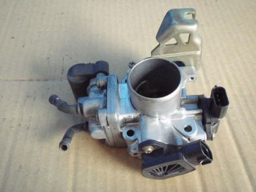 Suzuki kei 2001 throttle body [2702030]