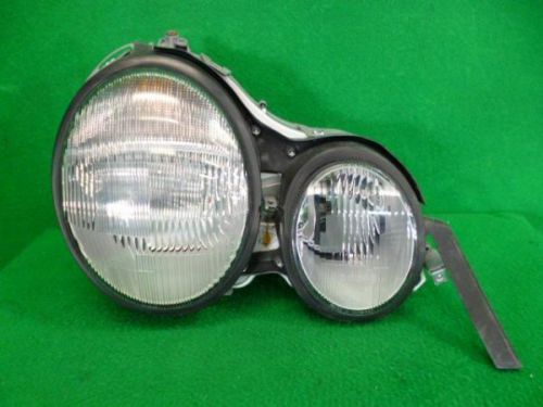 Mercedes benz  e class 1996 right head light assembled [2410800]