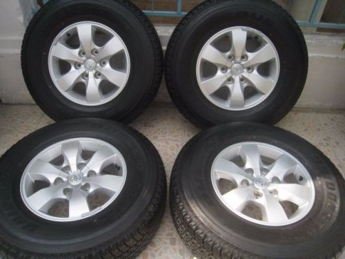 Genuine oem toyota hilux vigo wheels rims 17&#034; 6h x pcd 139 4x4 4wd