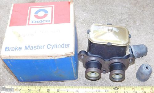 Nos master cylinder for many 1960-64 chevy series 50 60 70 80 trucks chevrolet