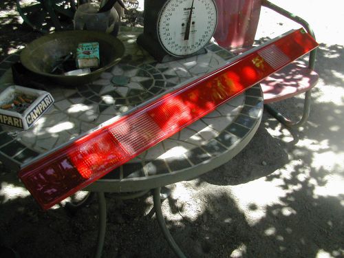 Alfa romeo 164 rear light bar oe nos