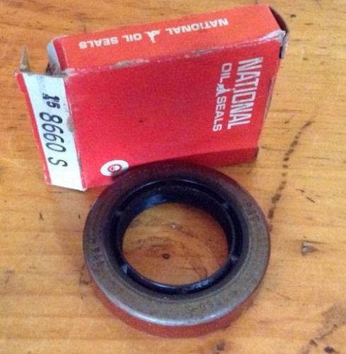 National oil seals 8660s rear wheel seal