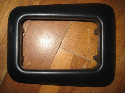 Mercedes benz ml320 - shifter bezel - 1636801139