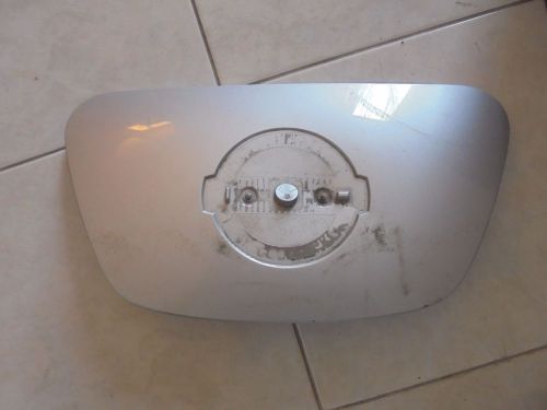 Nissan leaf front charging lid