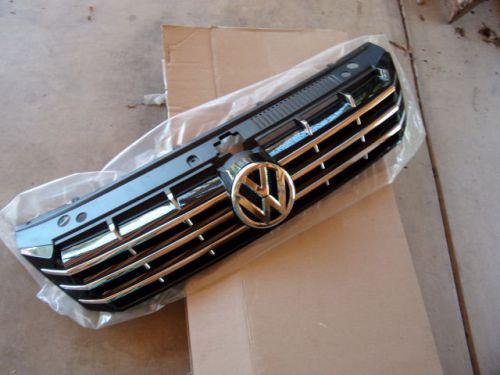 2015 vw volkswagen passat front grille w/chrome strip &amp; lower grille - xlnt/oem!