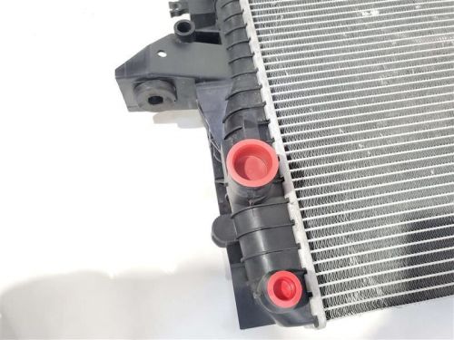 Radiator hse 5.0l v8 4wd oem 2010 2011 2012 2013 rover lr4