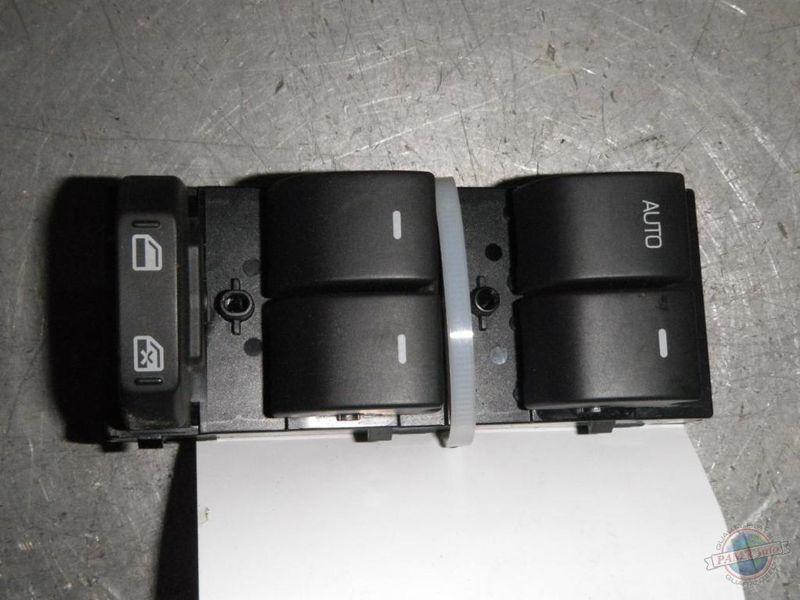 Power window switch taurus 795057 10 11 12 4dr master