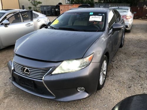 Seat belt retractor left front driver  fits 13-15 lexus es300h 861646