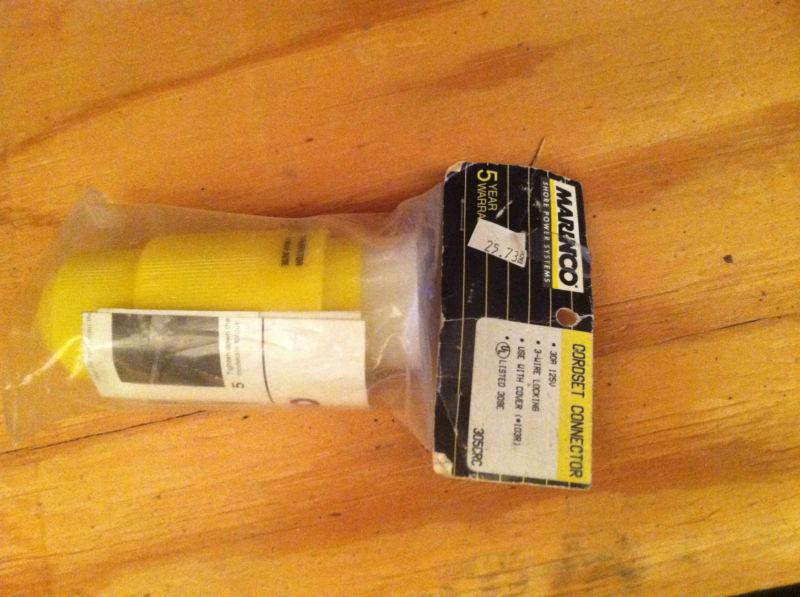 Marinco 30 amp 125 volt locking connector part number 305crc