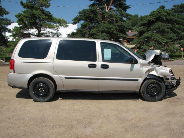 2008 chevy uplander 39029 miles front door right